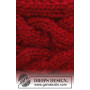 Chaussons Lutins Rouge par DROPS Design - Patron de Chaussons Tricotés avec Motif Torsade Pointures 35 - 42