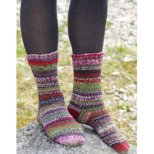 Rock Socks by DROPS Design - Patron de Chaussettes Tricotées tailles 35 - 43