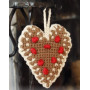 Cœur Pain d'Épices par DROPS Design - Patron de Cœur Noël au Crochet 13x11cm - 2 pces
