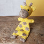 Ensemble DIY tricoté Ziggy Giraffe