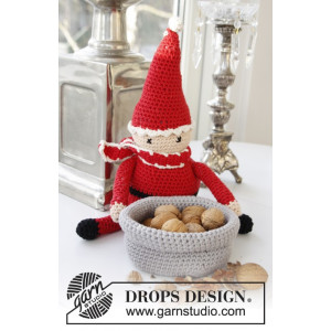 Un Chant de Noël par DROPS Design - Modèle de crochet pour une fée de Noël