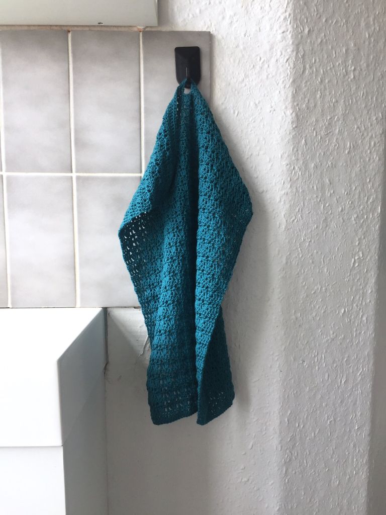 Motif de crochet gratuit - Serviette de salle de bain 